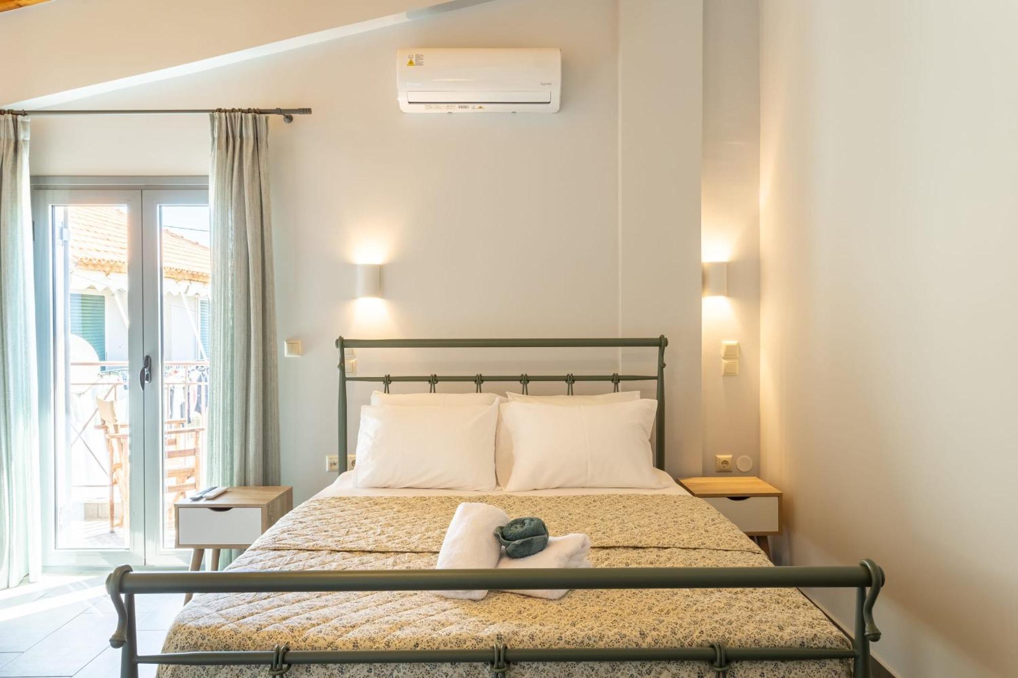 Petrino Serene Nests - Bright Getaways Kakovatos Eksteriør billede